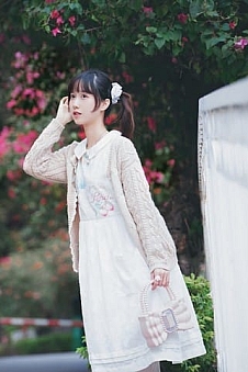 木绵绵OwO花与少女生活的气息
